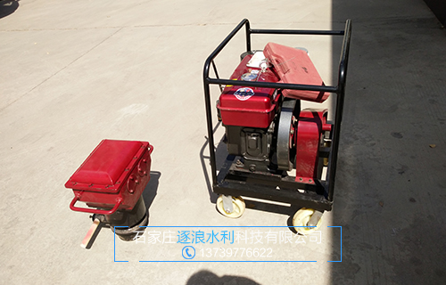 方便式打桩机